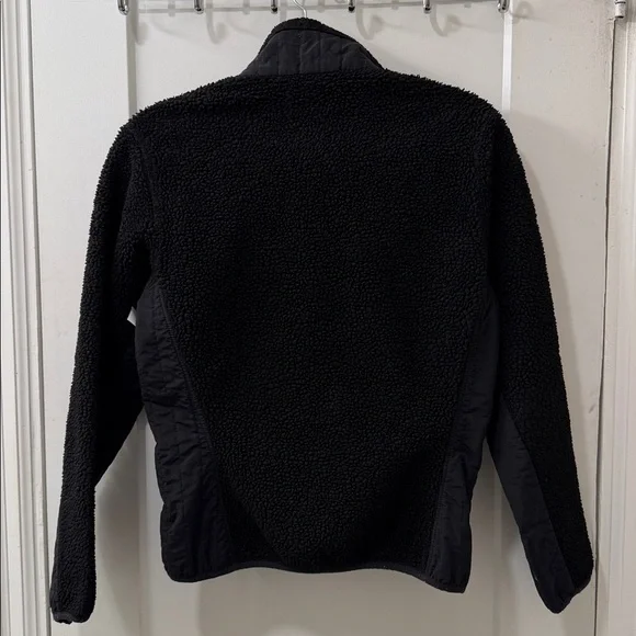 Patagonia Black Sherpa Fleece Jacket - Picture 2 of 5